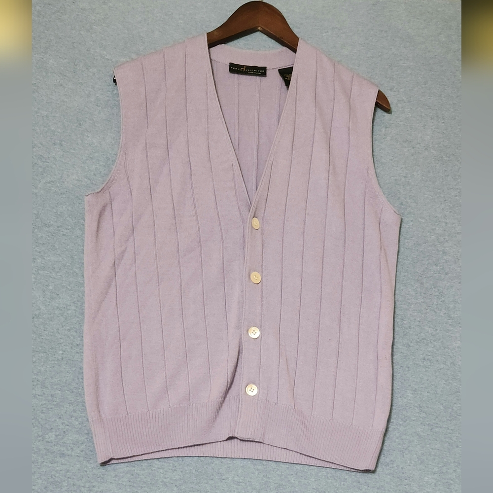 Peru Unlimited Button-Up Vest. Size M